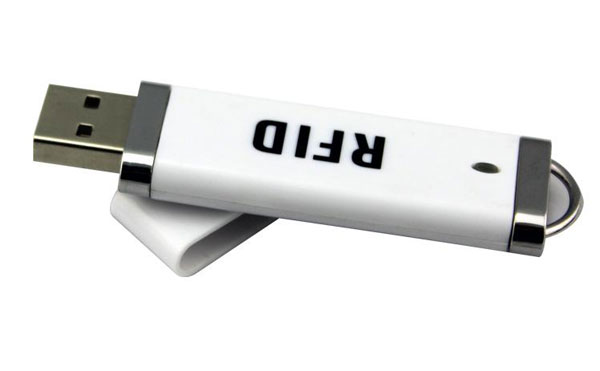 მინი USB დისკის სტილი 125KHz პირადობის მოწმობის მკითხველი, USB Flash დისკის სტილი 13.56MHz IC ბარათების მკითხველი